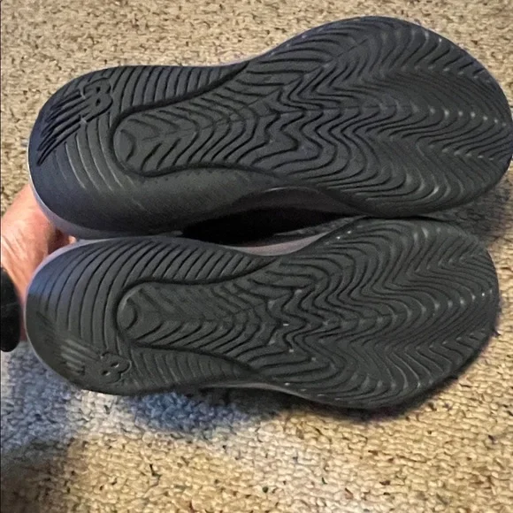 New Balance Purple and White Athletic Shoes - Picture 7 of 9